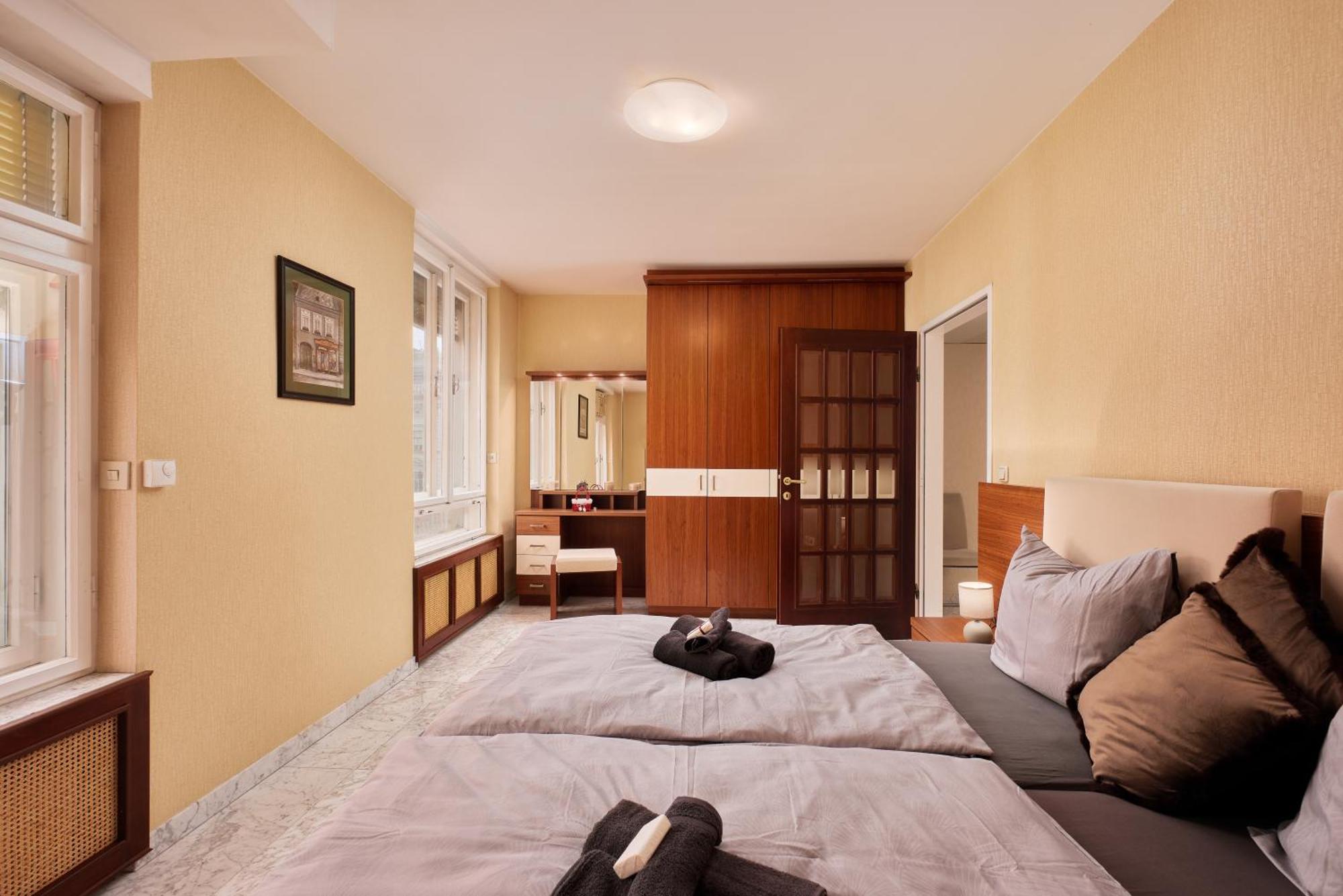 Prestige Luxury Haven W Free Parking And Sauna Wenen