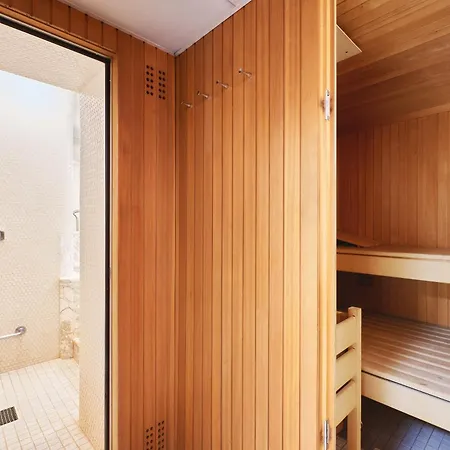 Vienna Prestige Central Luxury Haven W Free Parking And Sauna Buitenkant foto
