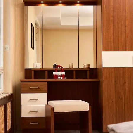 Vienna Prestige Central Luxury Haven W Free Parking And Sauna Buitenkant foto