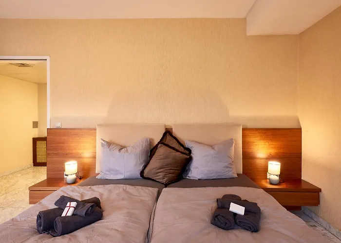 Vienna Prestige Central Luxury Haven W Free Parking And Sauna